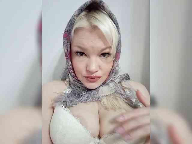 AlenkiyCvetochek webcam