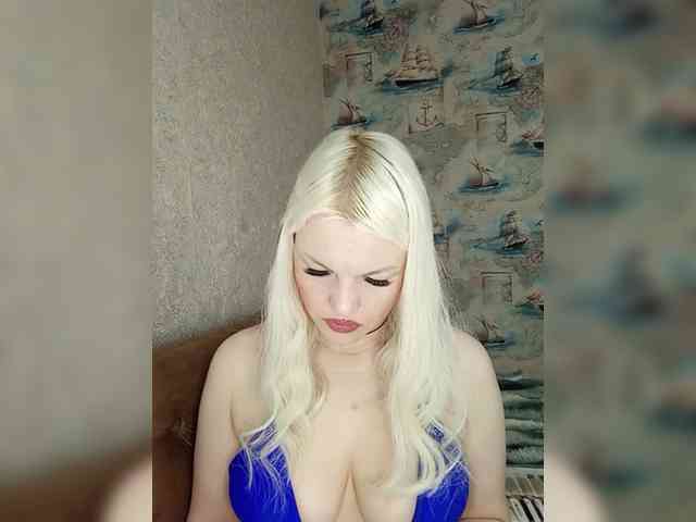 AlenkiyCvetochek webcam