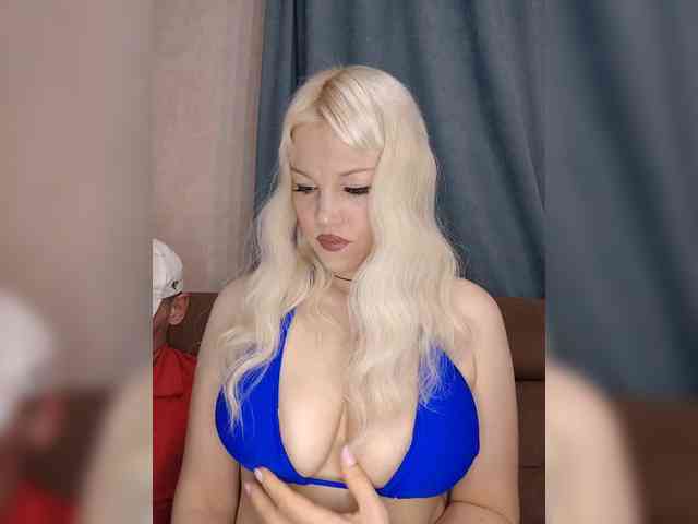 AlenkiyCvetochek webcam