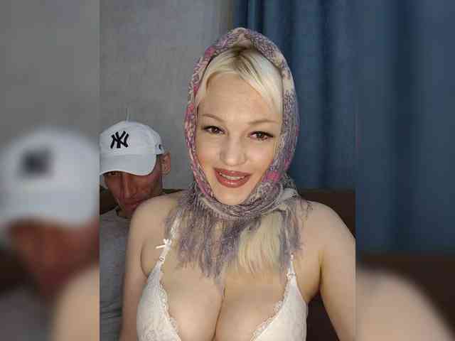 AlenkiyCvetochek webcam