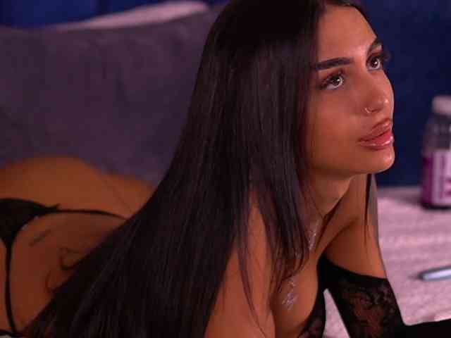 KimNatty Live Webcam on BongaCams