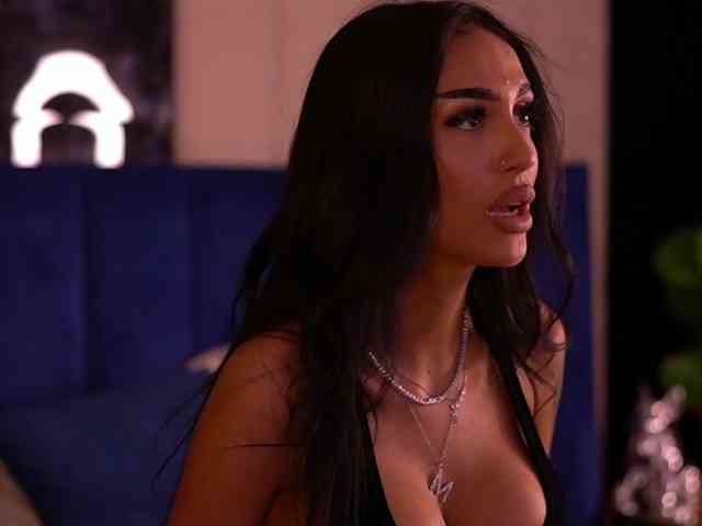 KimNatty webcam