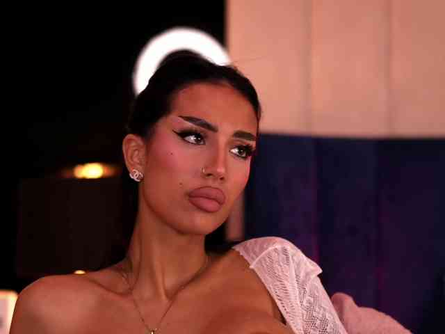 KimNatty webcam