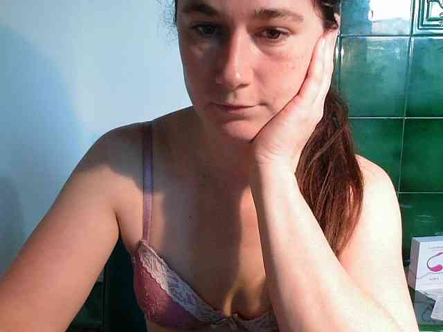 LatishaWhite webcam