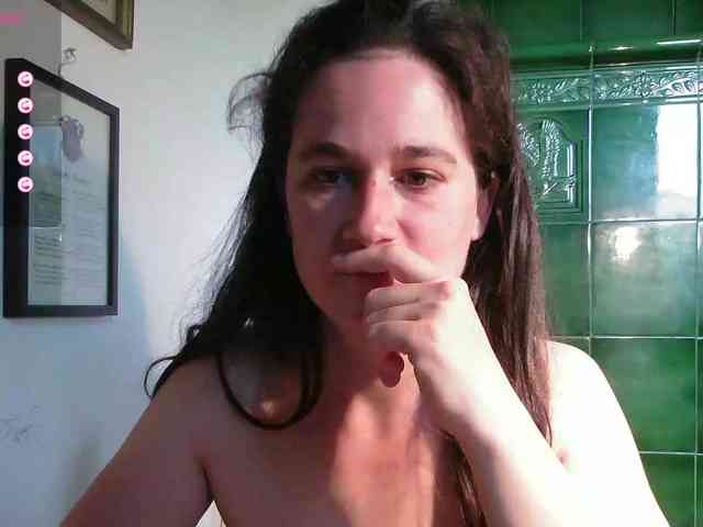 LatishaWhite webcam