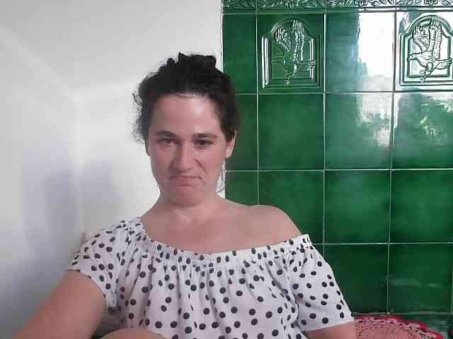 LatishaWhite webcam