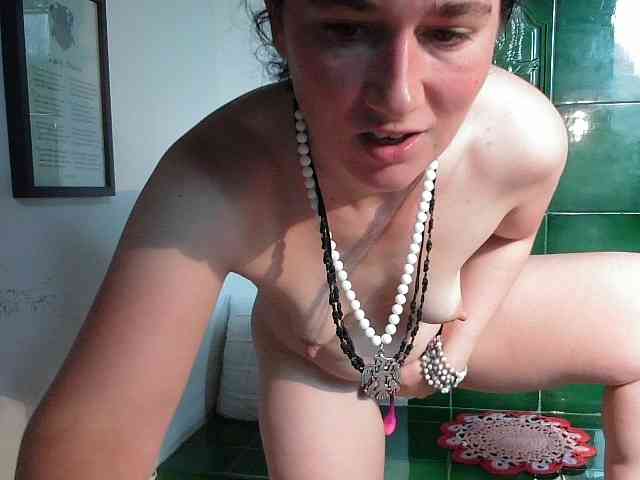 LatishaWhite webcam