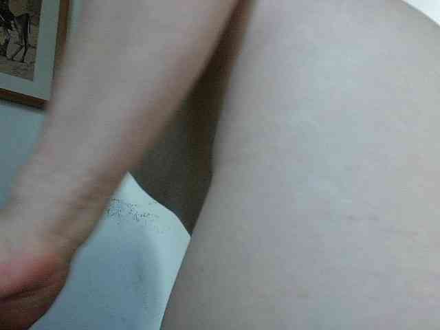 LatishaWhite webcam