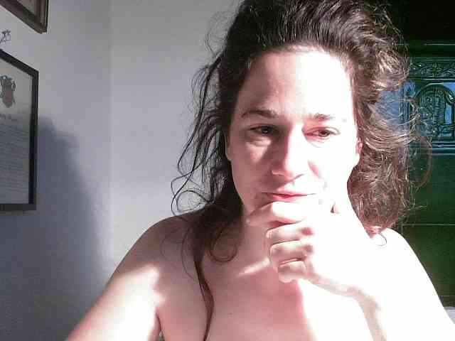 LatishaWhite webcam