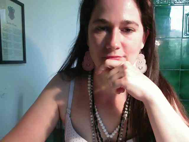LatishaWhite webcam