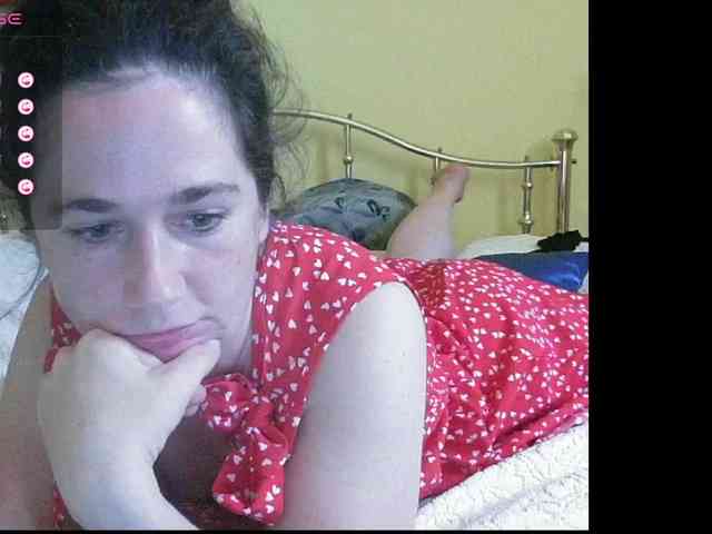 LatishaWhite webcam