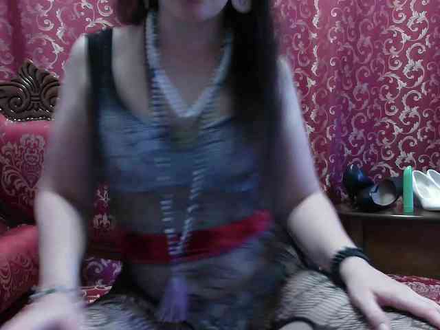 LatishaWhite webcam