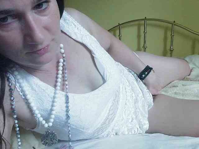 LatishaWhite webcam