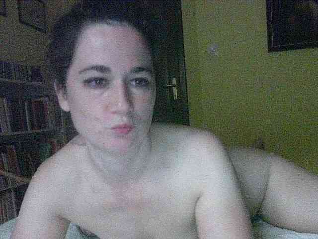 LatishaWhite webcam