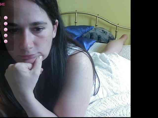 LatishaWhite webcam