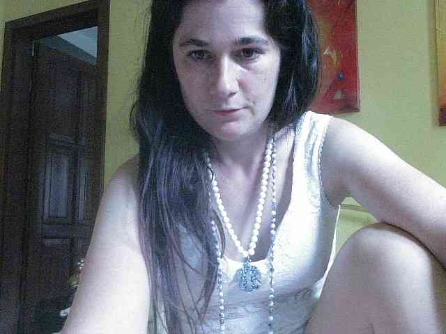 LatishaWhite webcam