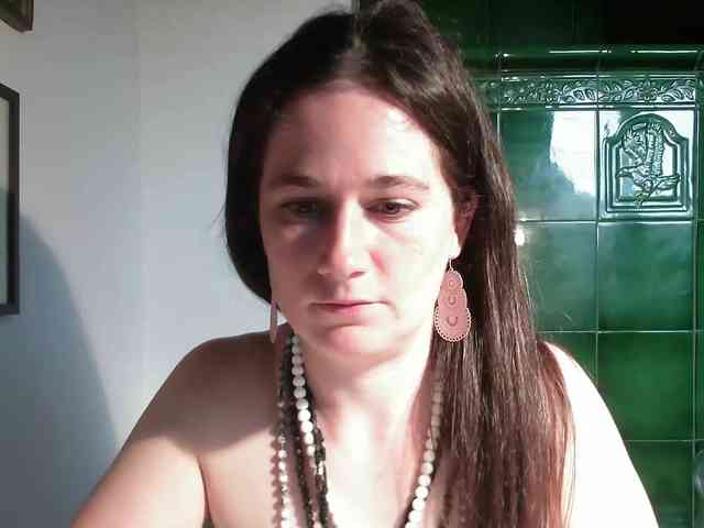 LatishaWhite webcam