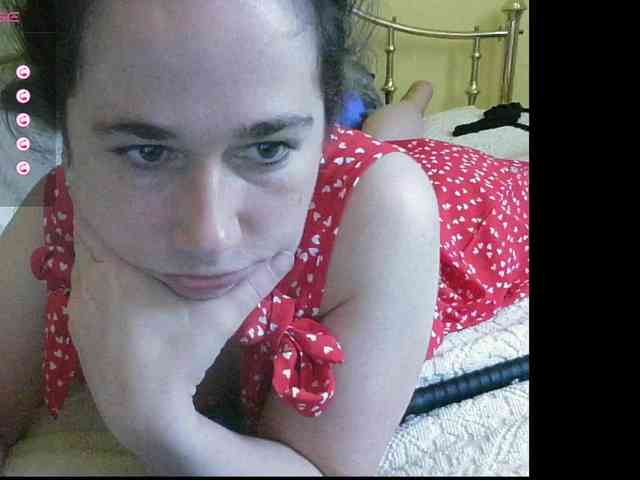 LatishaWhite webcam