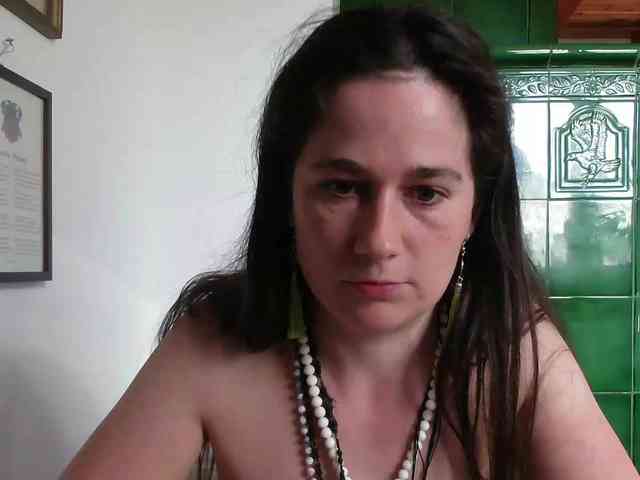 LatishaWhite webcam