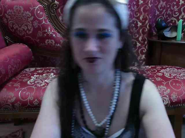 LatishaWhite webcam