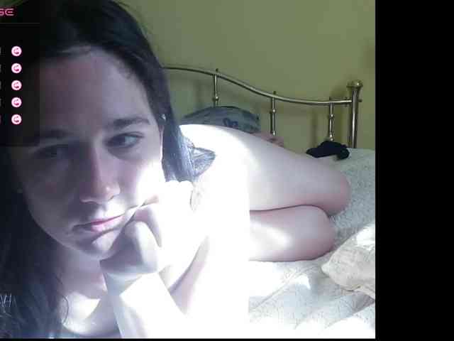 LatishaWhite webcam