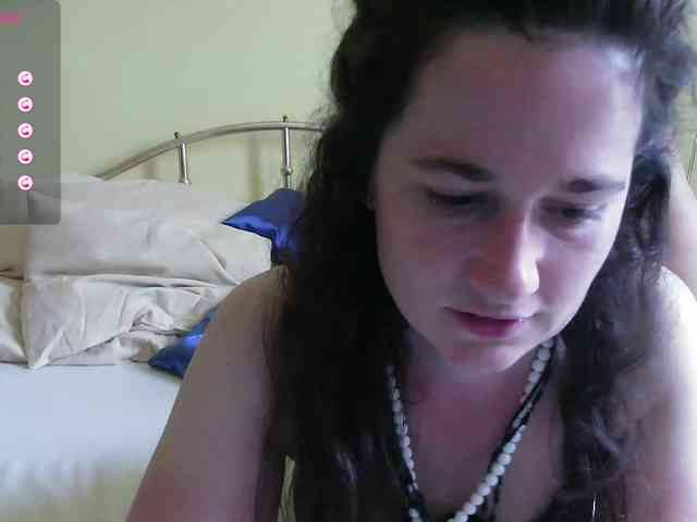 LatishaWhite webcam