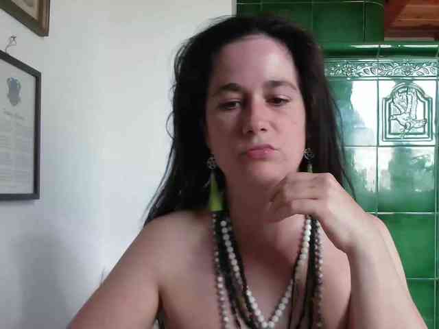 LatishaWhite webcam