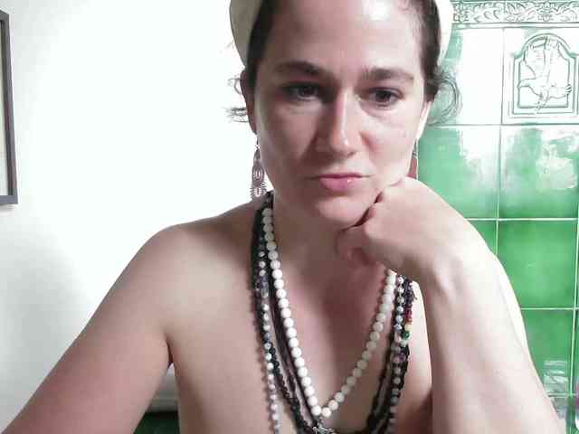 LatishaWhite webcam