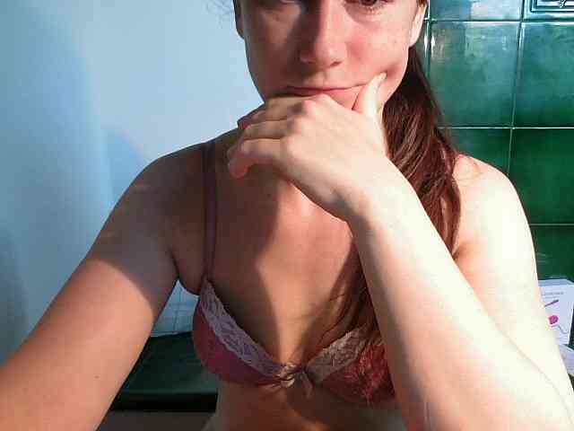 LatishaWhite webcam