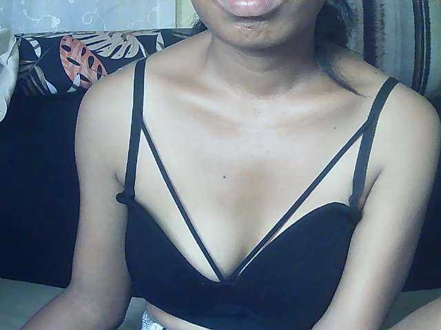 Koushy Live Cam on BongaCams