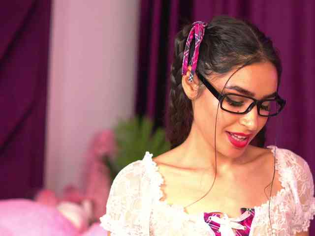 SweetChristine webcam