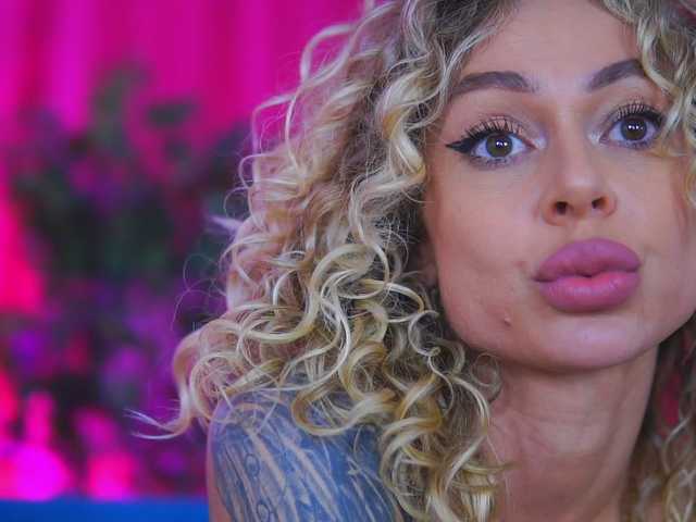 CurlyNatasha