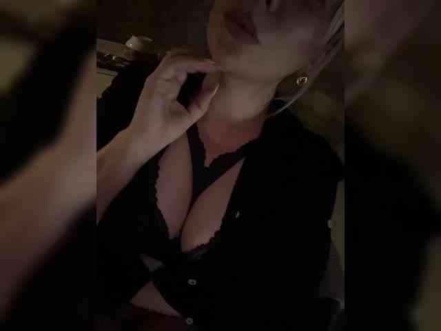 AnnaMilc webcam