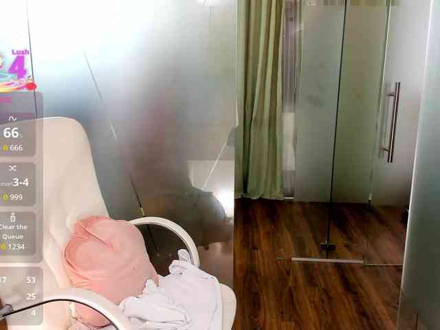 AnyaRayne webcam