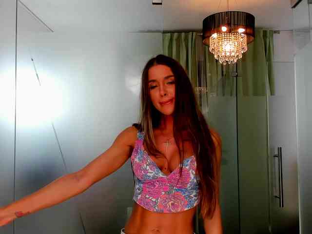 AnyaRayne webcam