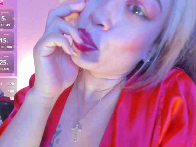 AgathaSmile webcam