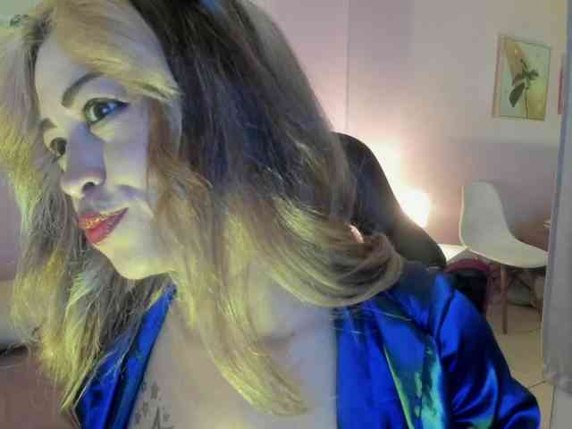 AgathaSmile webcam