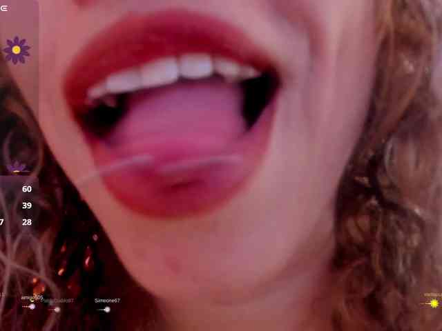 AgathaSmile webcam