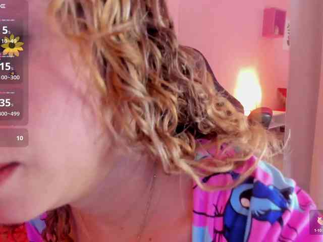 AgathaSmile webcam
