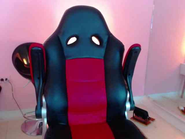 AgathaSmile webcam