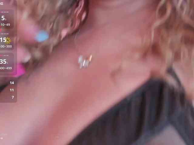 AgathaSmile webcam