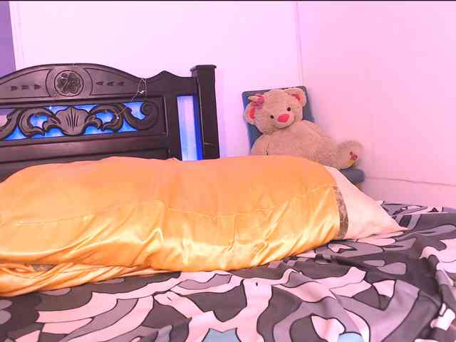 zararose webcam