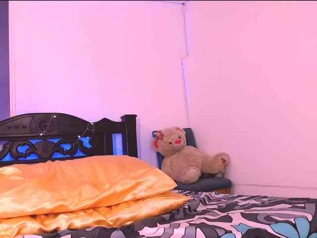 zararose webcam