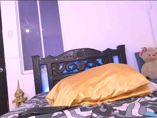 zararose webcam