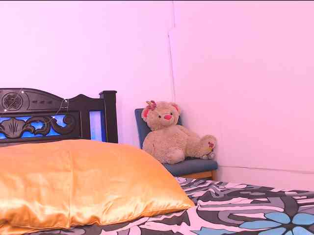 zararose webcam