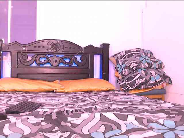 zararose webcam