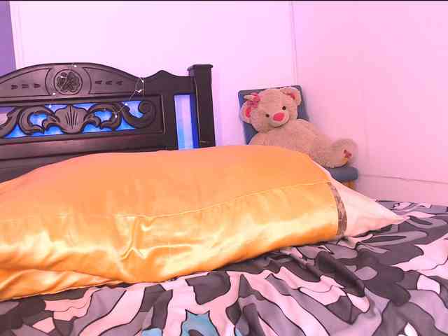 zararose webcam