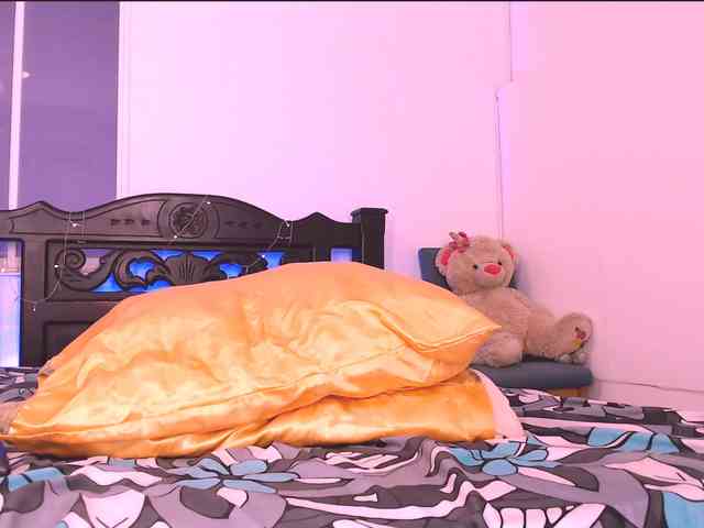 zararose webcam
