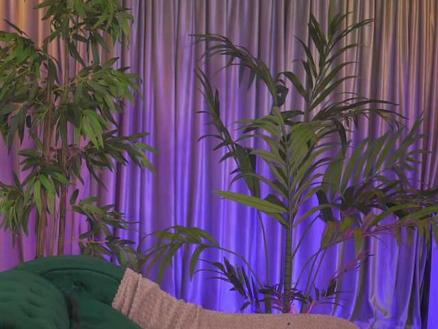 Sex chat gratuit in direct cu ZennySings pe BongaCams