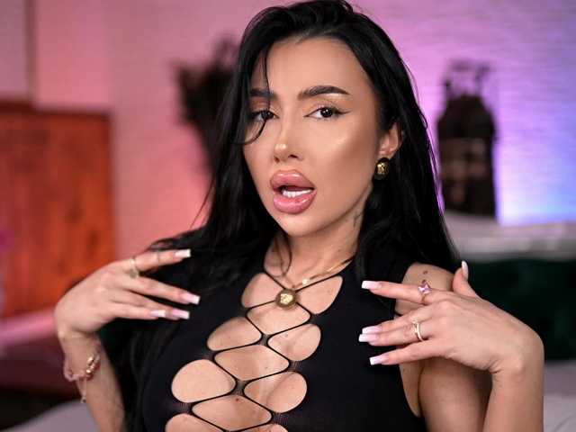 ZennySings's BongaCams show and profile